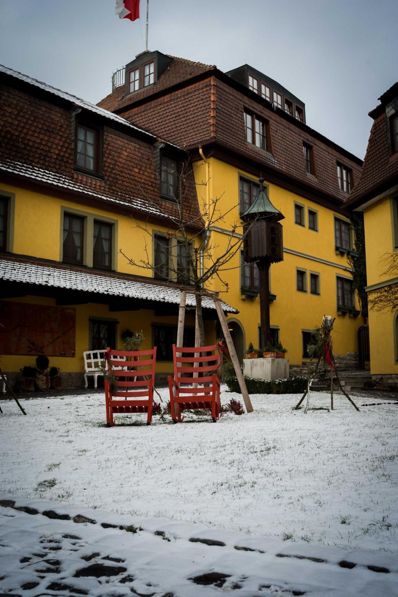 Hotel Leicht Biebelried Экстерьер фото